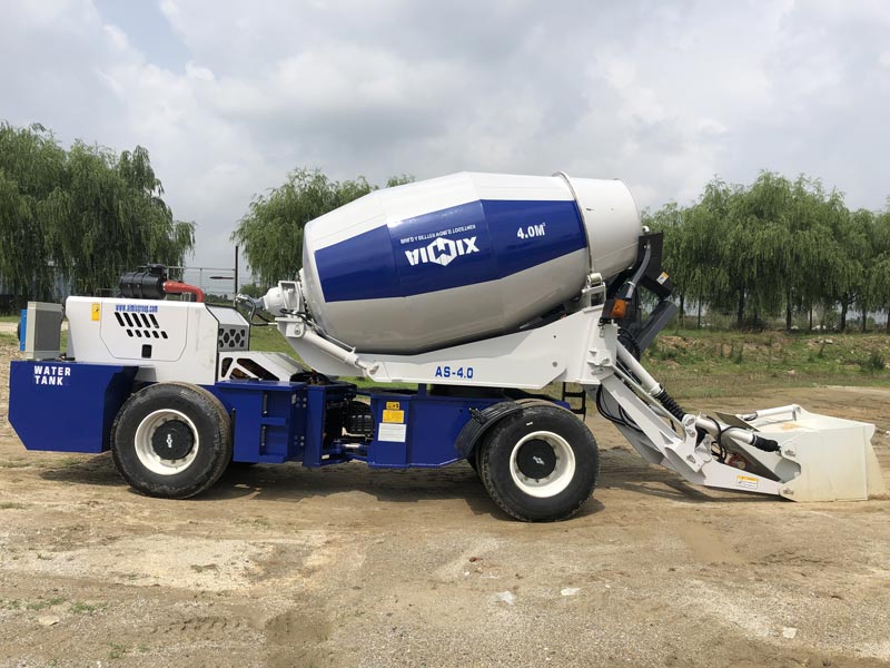 Self-loading concrete mixer 4.0 by Aimix