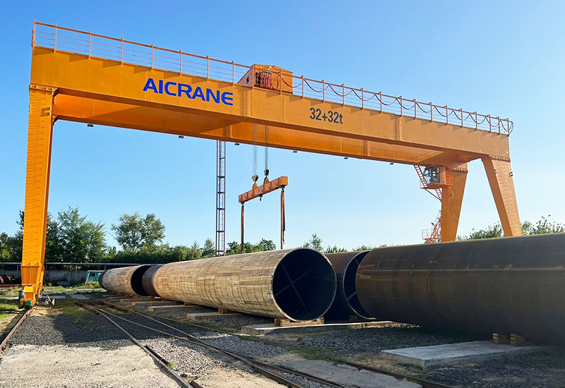 large industrial gantry crane